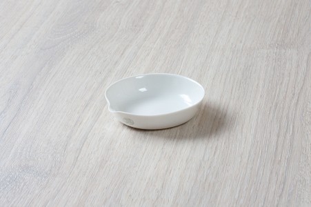 Misky odpařovací nízké s výlevkou, porcelán