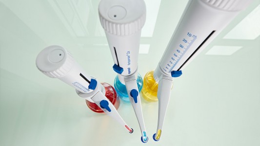 Dávkovače Eppendorf Varispenser 2
