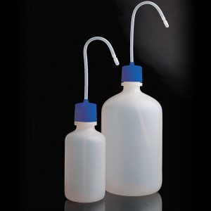 Střička  500 ml, lahev LDPE, uzávěr HDPE